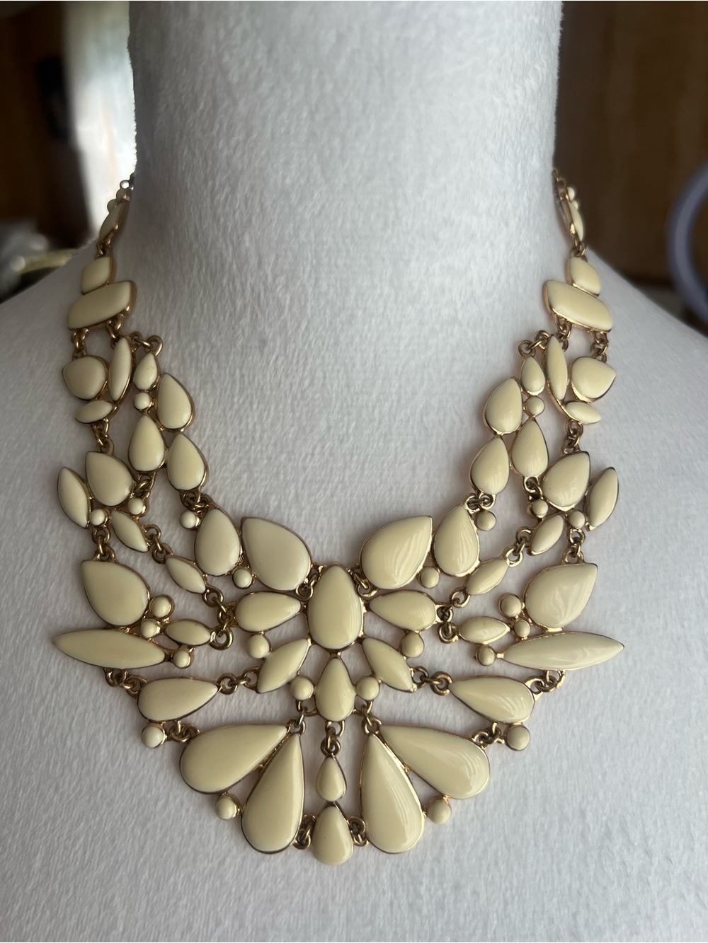 Elegant Cream Statement Bib Necklace - Women's Jewelry